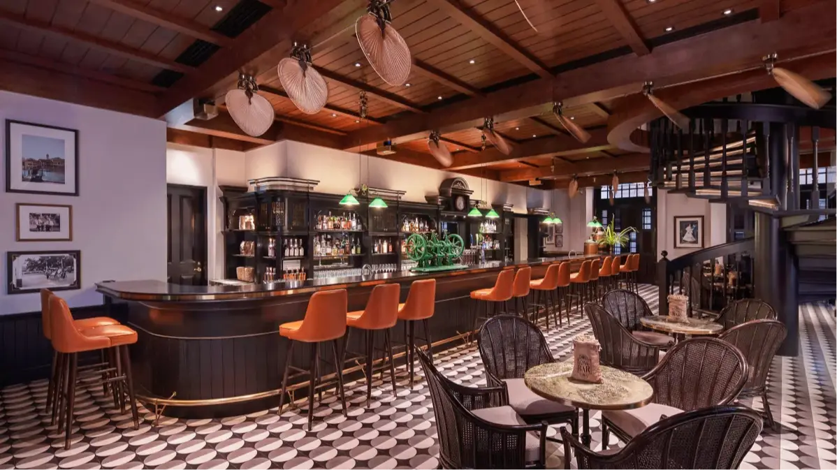 Long Bar